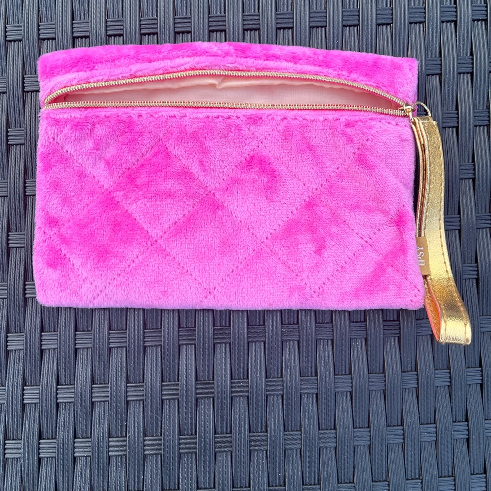 Ipsy pink cosmetics bag